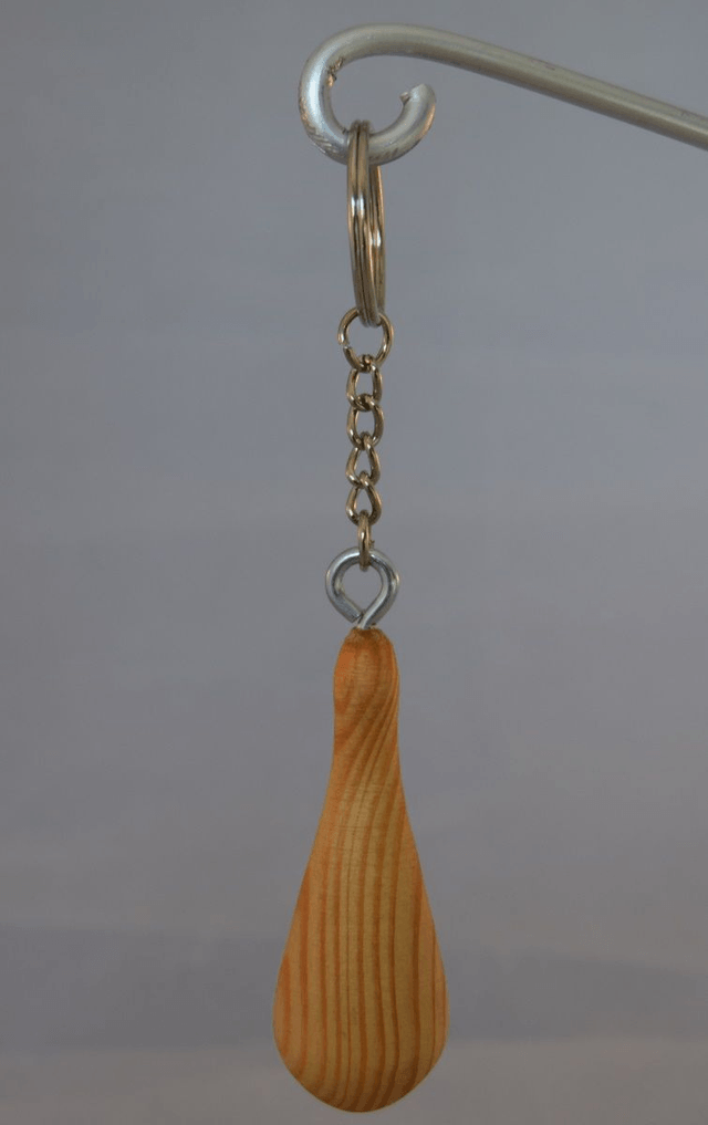 Druppel sleutelhanger - ceder